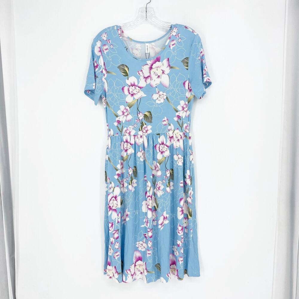 Boutique Short Sleeve Fit & Flare Floral Dress Size Medium